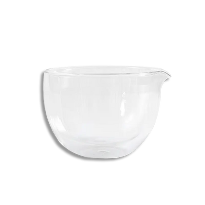 Moya glass matcha bowl with pouring spout for easy matcha preparation and serving